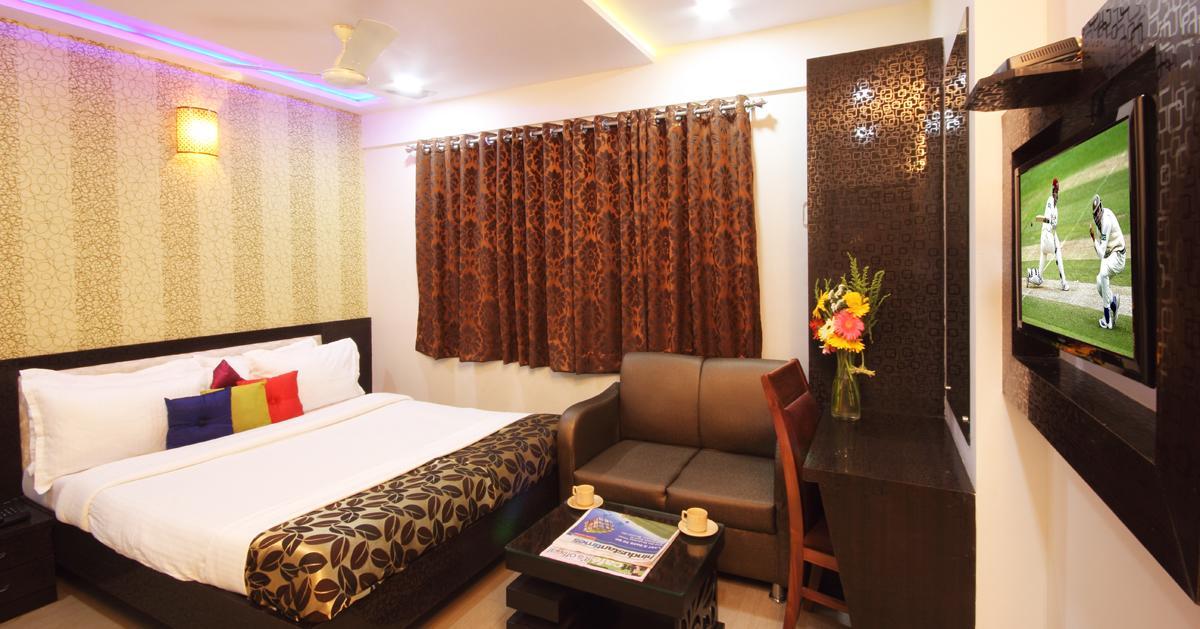 Hotel Railway Inn Тане Екстериор снимка